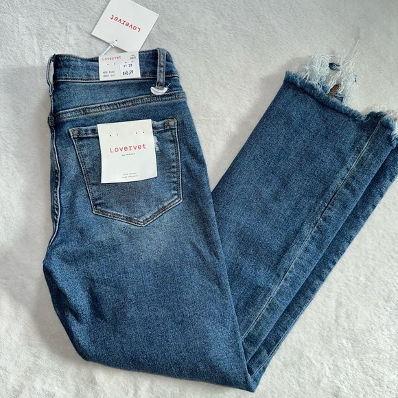 Loveret Mid Rise Bootcut - Picture 1 of 6